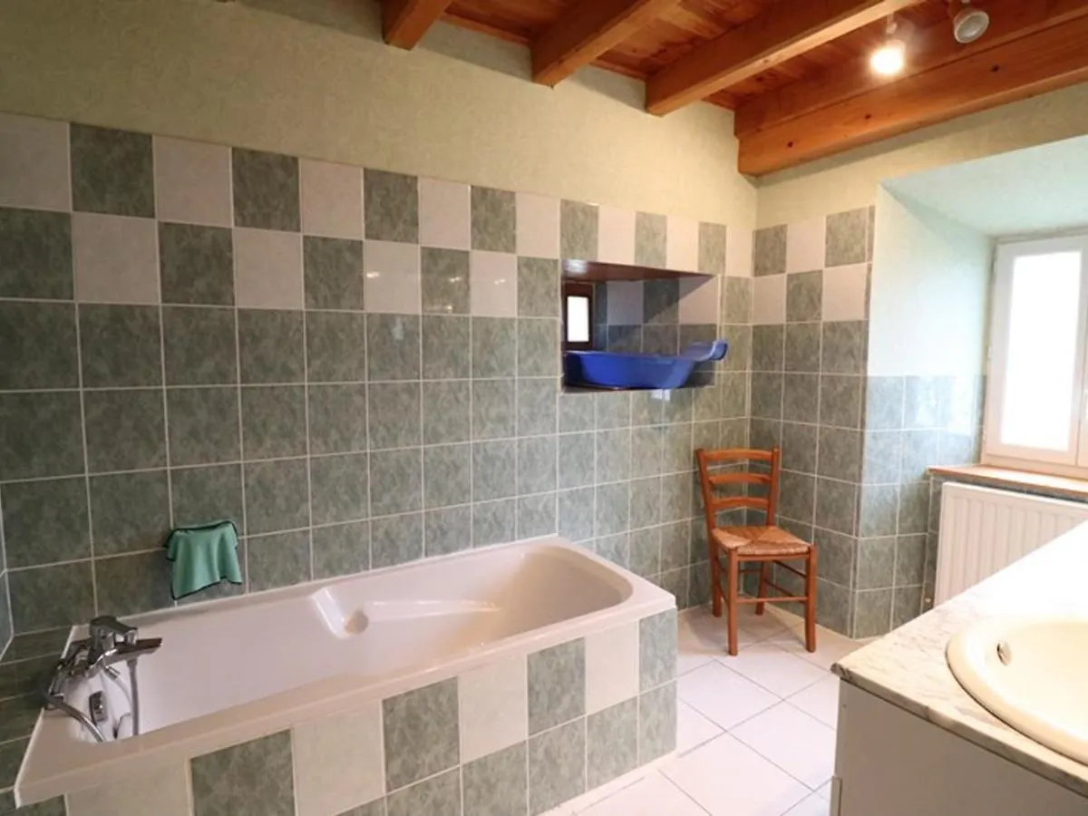 Maison De Caractere Renovee, 4 Ch, 9 Pers, Jardin, Cheminee, Animaux Acceptes, 15320 Val D'Arcomie - Fr-1-742-363